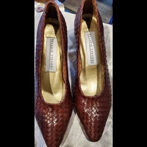 Shoe sale!!! NWT BROWN LEATHER VALERIE STEVENS HEELS 7.5 M
